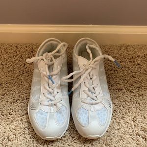 Varsity cheer sneakers